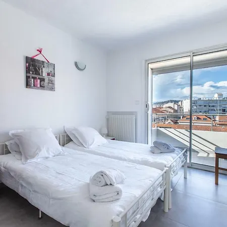 Legoff Sea Apartment *